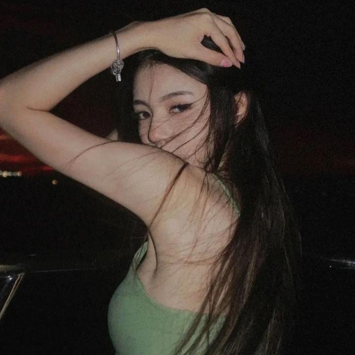 春色梨花