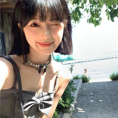 八月迷情